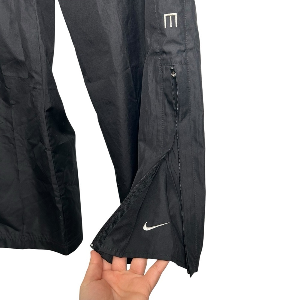 Nike Vintage Black Spell Out Zipper Bottom Windbreaker Track Pants Size Medium - Picture 6 of 7